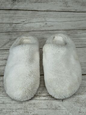Alo Sherpa White Recovery Slippers Women Size 8